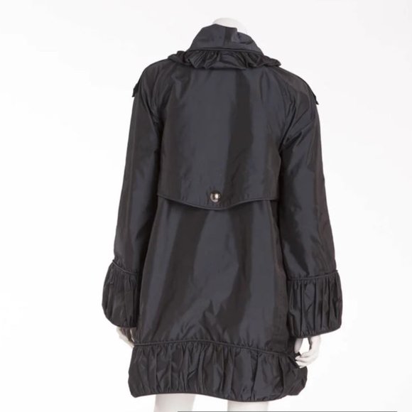 BURBERRY - AS SEEN ON THE 2007 RUNWAY COLLECTION, LONG SLEEVE JACKET WITH RUFFLE - Picture 13 of 16